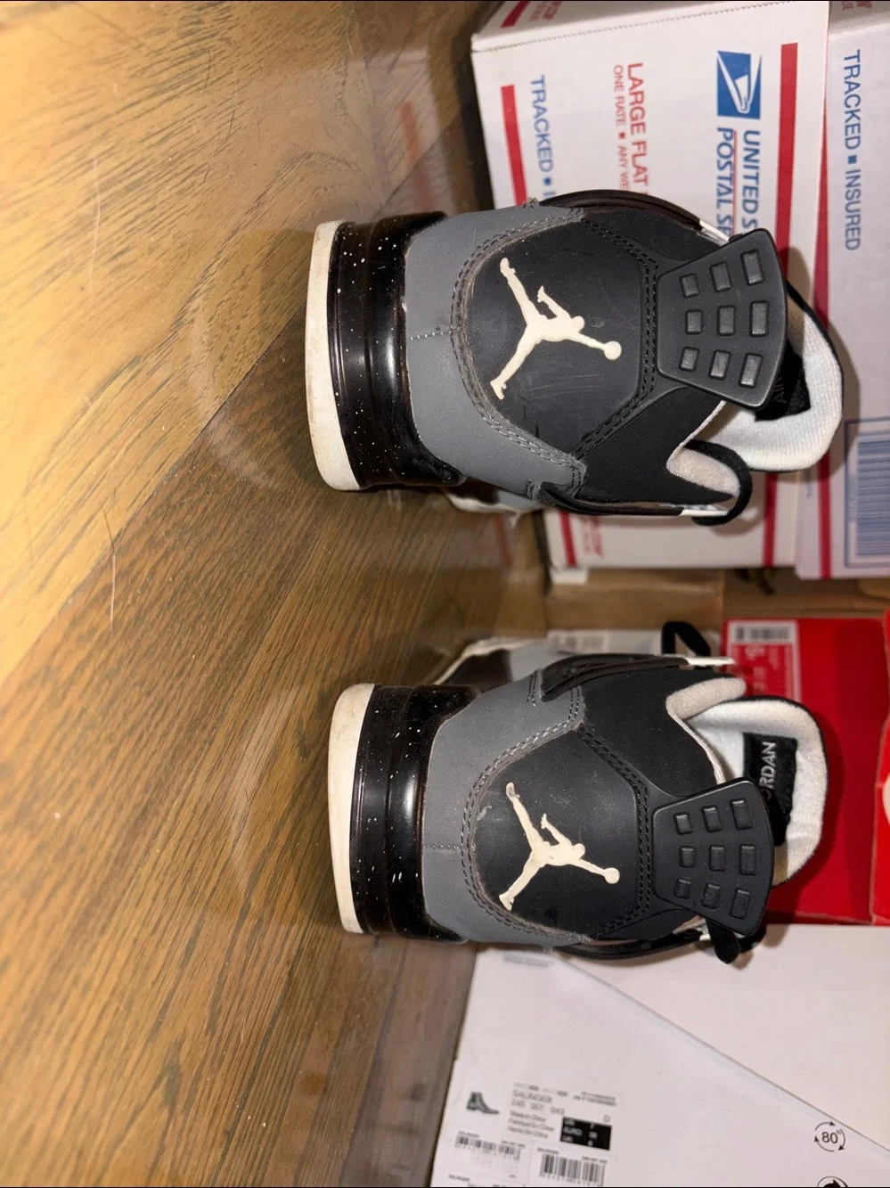 Air Jordan 4 Retro “Fear”